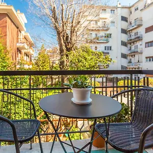 Appartement St Peter Cozy 2 Bdr With Garage, Rome