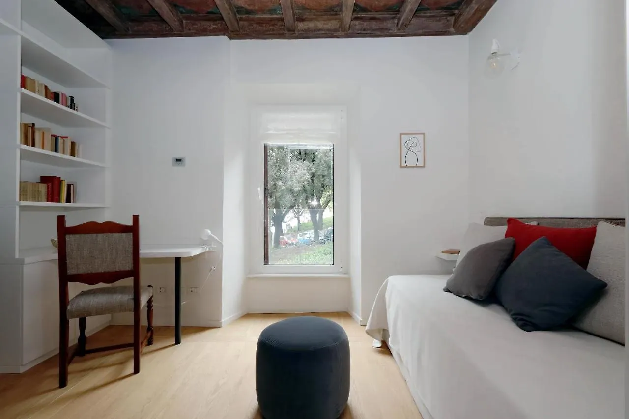 Il Mulino Di Trastevere - My Extra Home Rome Italy